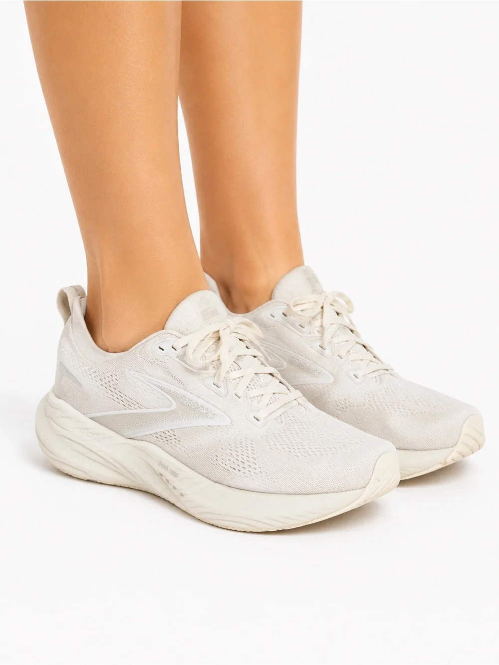 Brooks Size 10 White Women's Running Sneakers